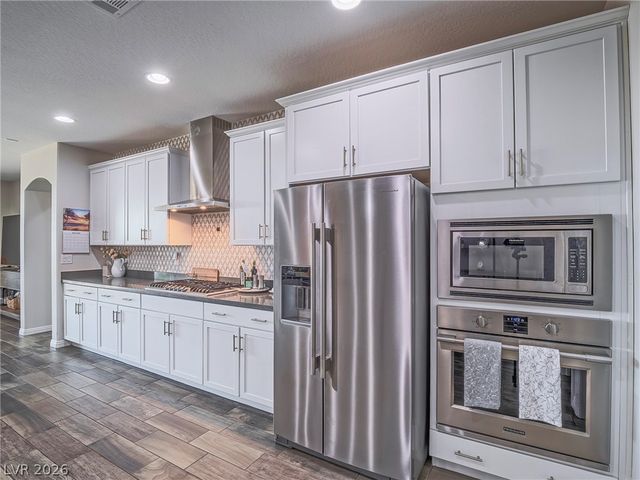 10425 Amulet Ridge Court, Las Vegas, NV 89149