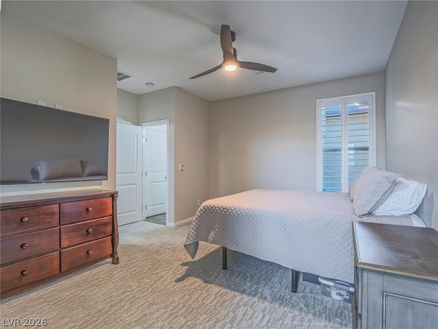 10425 Amulet Ridge Court, Las Vegas, NV 89149
