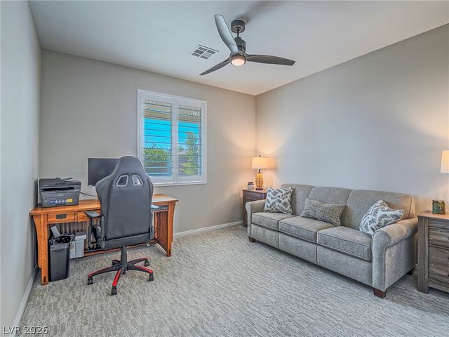 10425 Amulet Ridge Court, Las Vegas, NV 89149