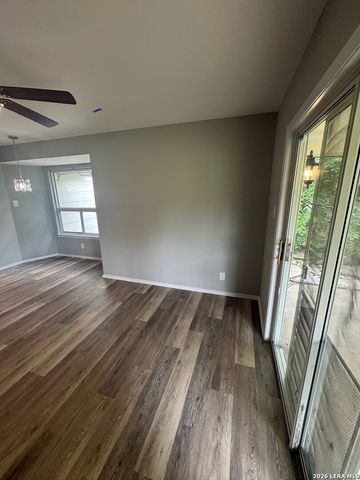 5406 Clover Dr, San Antonio, TX 78228