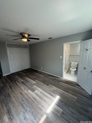 5406 Clover Dr, San Antonio, TX 78228