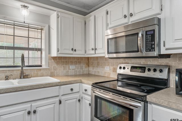 16680 State Highway 64 E, Tyler, TX 75707