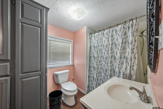 16680 State Highway 64 E, Tyler, TX 75707