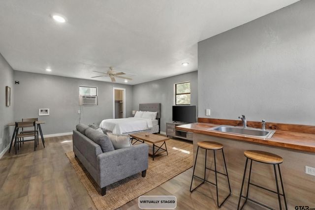 16680 State Highway 64 E, Tyler, TX 75707