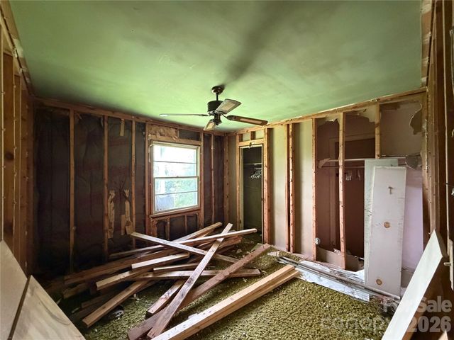 5022 Old NC 18 Highway, Connelly Springs, NC 28612