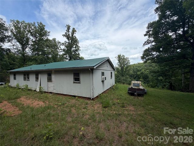 5022 Old NC 18 Highway, Connelly Springs, NC 28612