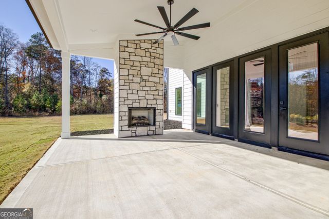 130 Grace Hope Drive, Brooks, GA 30205