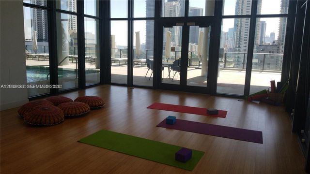 1600 NE 1st Avenue 2706, Miami, FL 33132