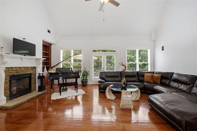 4407 Bridgehaven Drive, Snellville, GA 30039