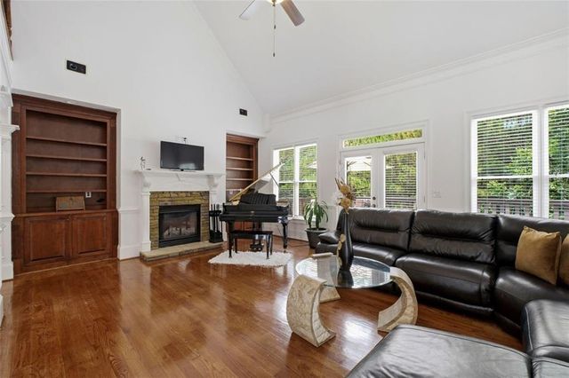4407 Bridgehaven Drive, Snellville, GA 30039