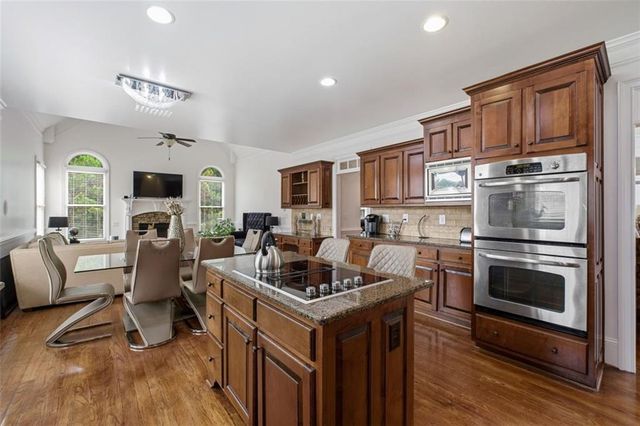 4407 Bridgehaven Drive, Snellville, GA 30039