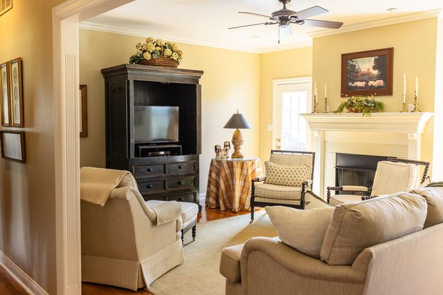 6395 Delaney Ferry Road, Versailles, KY 40383