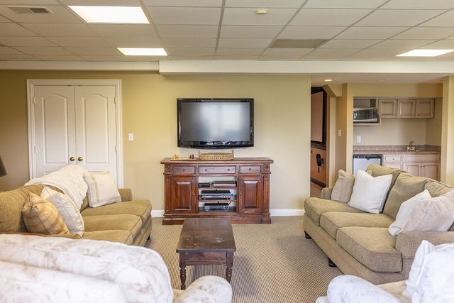 6395 Delaney Ferry Road, Versailles, KY 40383