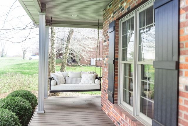 6395 Delaney Ferry Road, Versailles, KY 40383