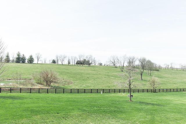 6395 Delaney Ferry Road, Versailles, KY 40383
