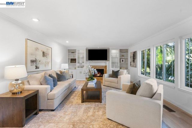 3081 Oakraider Dr, Alamo, CA 94507