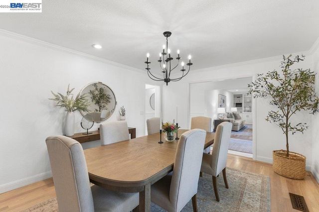 3081 Oakraider Dr, Alamo, CA 94507