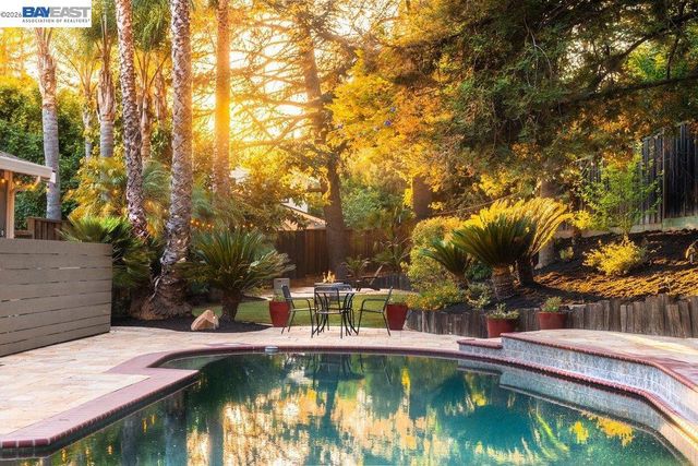 3081 Oakraider Dr, Alamo, CA 94507