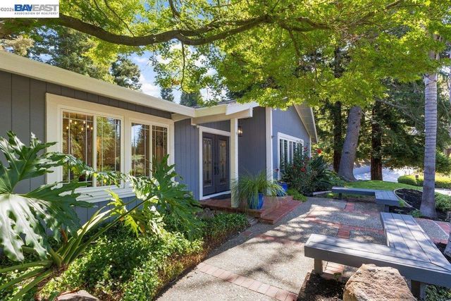 3081 Oakraider Dr, Alamo, CA 94507