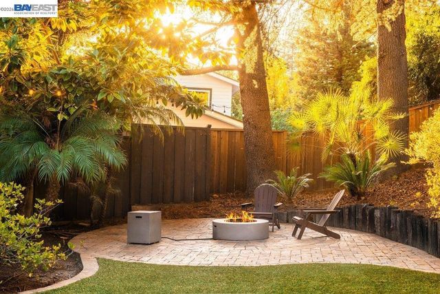 3081 Oakraider Dr, Alamo, CA 94507