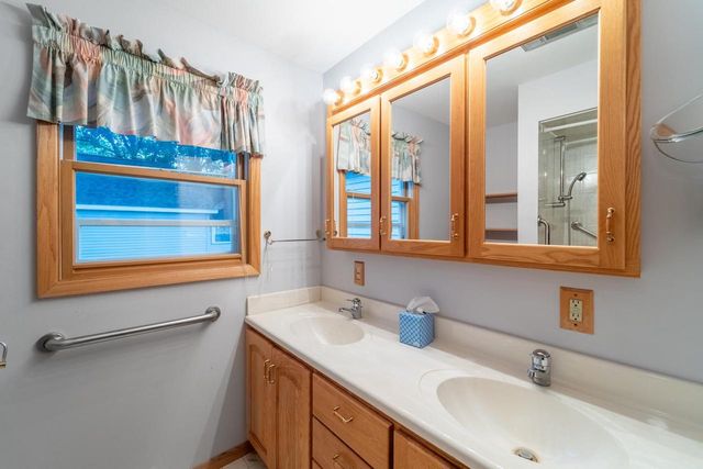 715 FLEMING STREET, Wausau, WI 54403