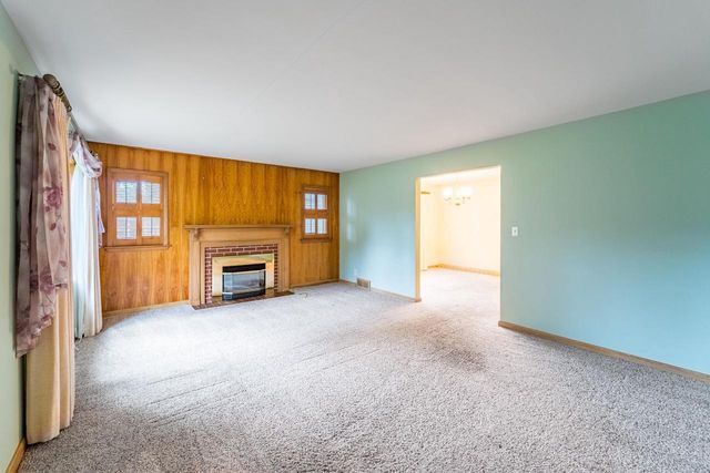 715 FLEMING STREET, Wausau, WI 54403