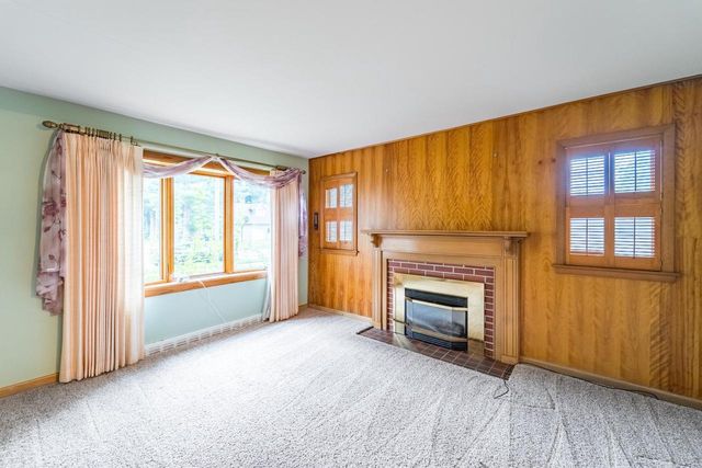 715 FLEMING STREET, Wausau, WI 54403