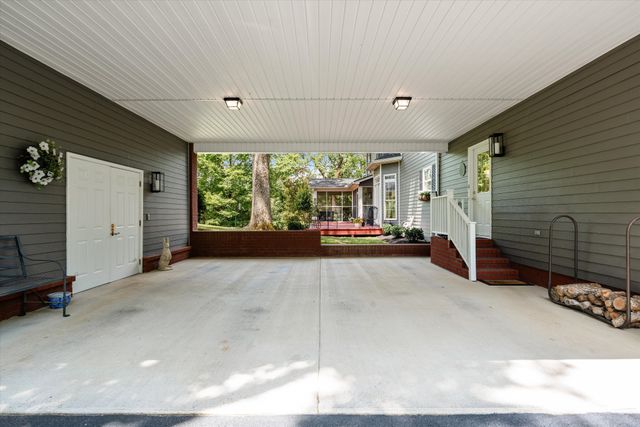 8487 Del Thomas Rd, Smyrna, TN 37167