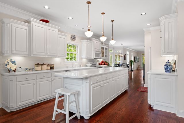 8487 Del Thomas Rd, Smyrna, TN 37167