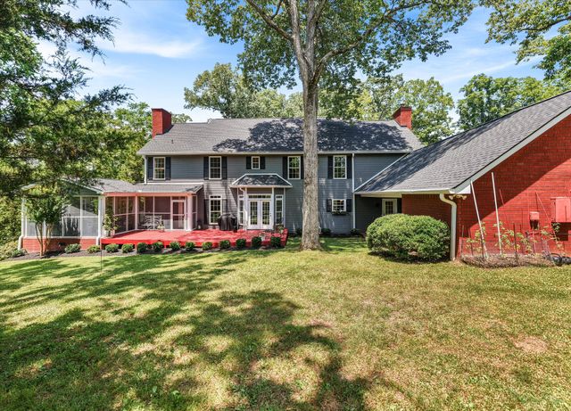 8487 Del Thomas Rd, Smyrna, TN 37167