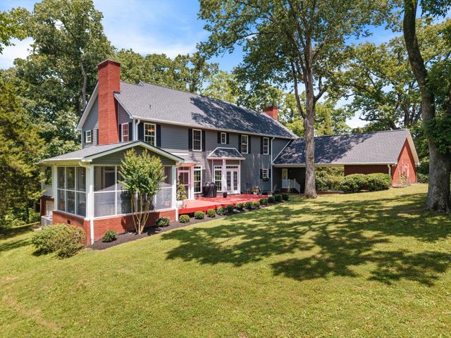 8487 Del Thomas Rd, Smyrna, TN 37167