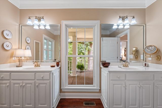 8487 Del Thomas Rd, Smyrna, TN 37167