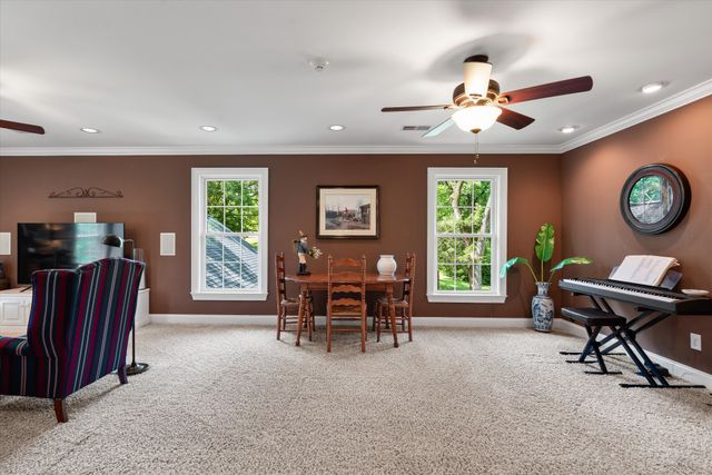 8487 Del Thomas Rd, Smyrna, TN 37167