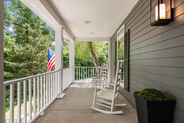 8487 Del Thomas Rd, Smyrna, TN 37167