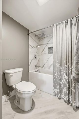 5380 N Ocean Drive 18B, Singer Island, FL 33404