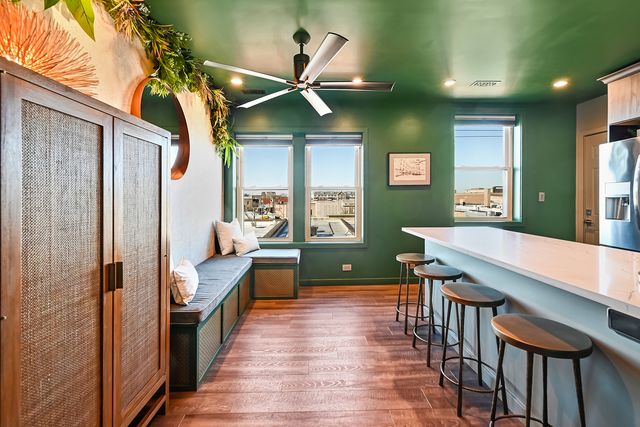 75 E Harris Avenue 3C, La Grange, IL 60525