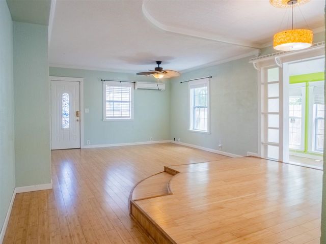 1910 SW B Ave, Lawton, OK 73501