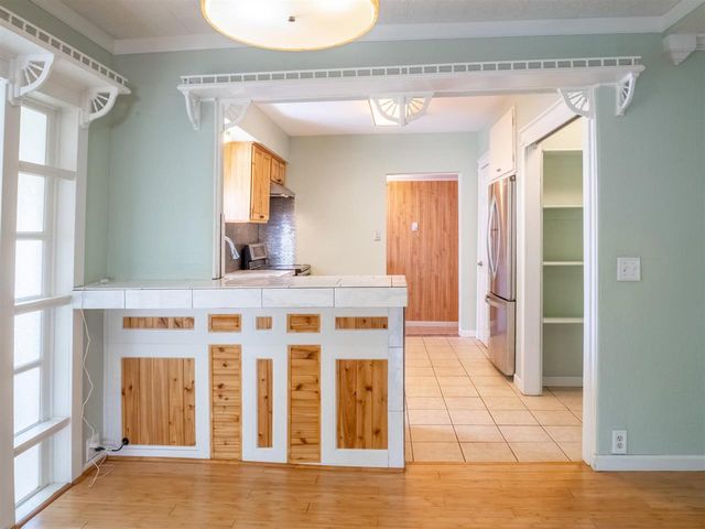 1910 SW B Ave, Lawton, OK 73501