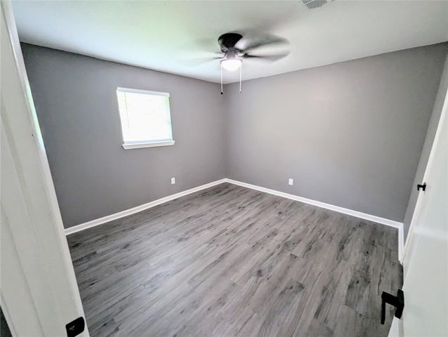 2015 Rosalee Street 4, La Marque, TX 77568
