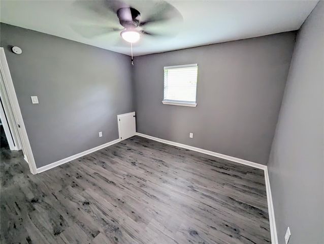 2015 Rosalee Street 4, La Marque, TX 77568