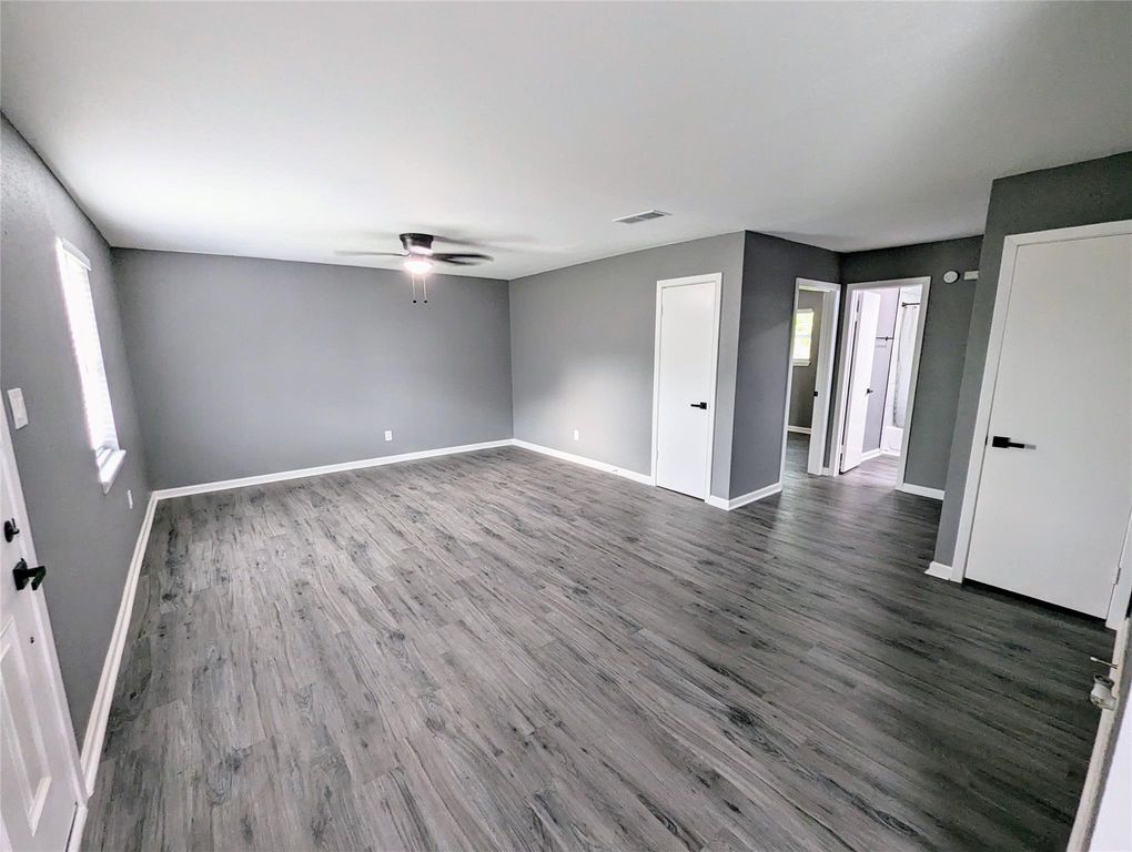 2015 Rosalee Street 4, La Marque, TX 77568
