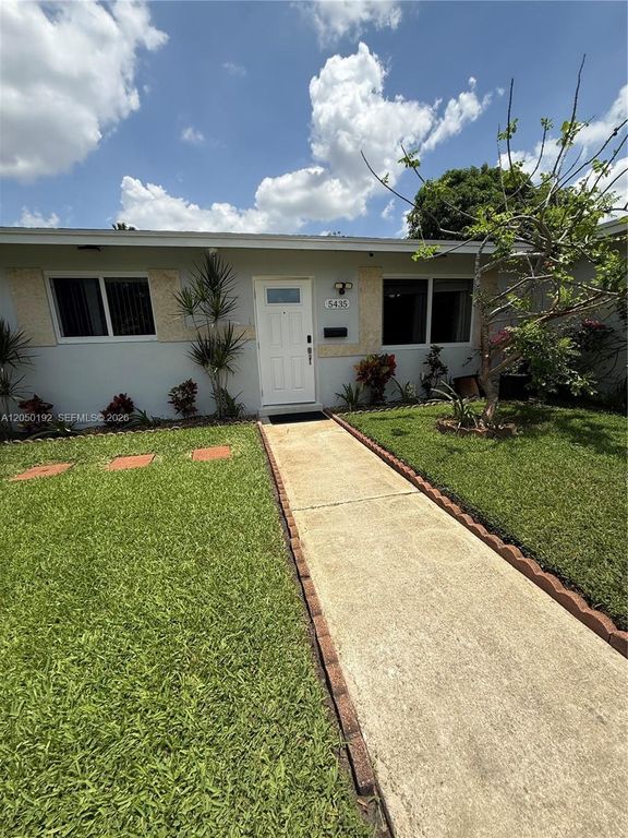 5431 NW 17th Court, Lauderhill, FL 33313