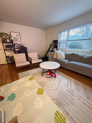 241 W Passaic Street 11A, Rochelle Park, NJ 07662