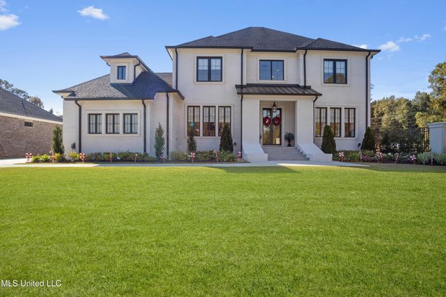 699 Savannah Estates Boulevard, Biloxi, MS 39532