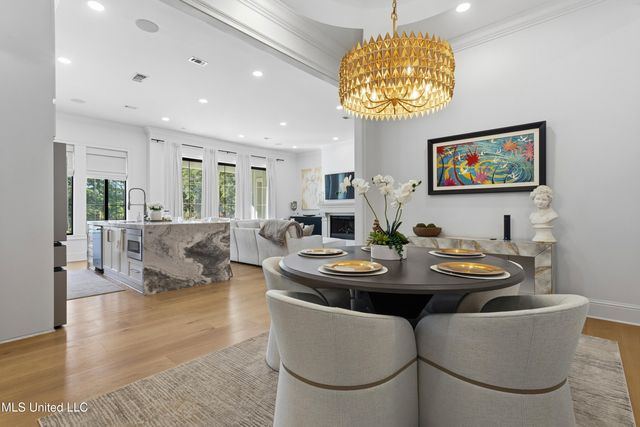 699 Savannah Estates Boulevard, Biloxi, MS 39532