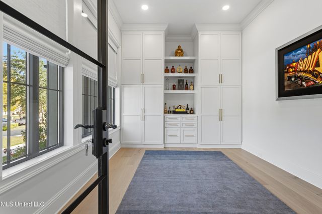 699 Savannah Estates Boulevard, Biloxi, MS 39532