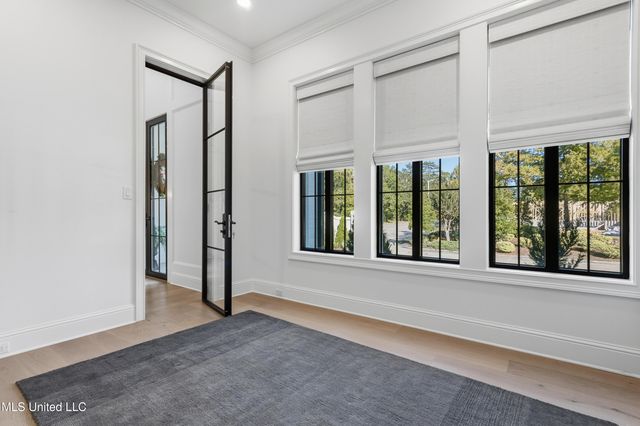 699 Savannah Estates Boulevard, Biloxi, MS 39532