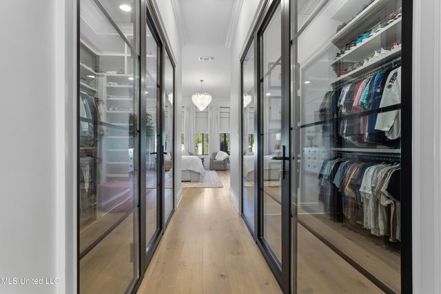 699 Savannah Estates Boulevard, Biloxi, MS 39532