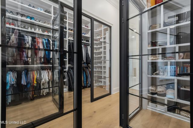 699 Savannah Estates Boulevard, Biloxi, MS 39532