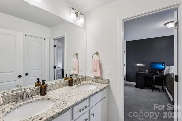 11832 Glenwood Drive, Locust, NC 28097